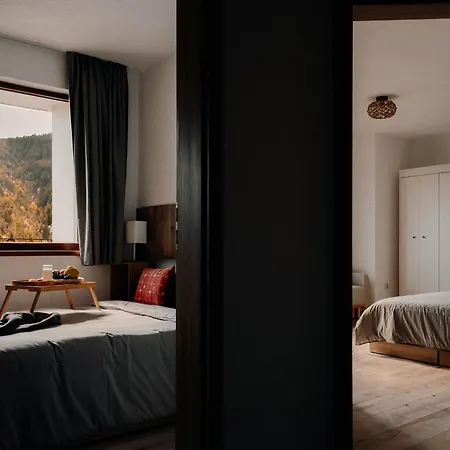 Magnificent In The Mountains Apartamento Banite