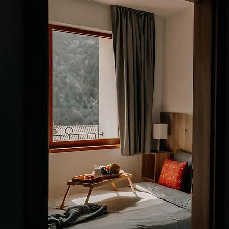 Magnificent In The Mountains Apartamento
